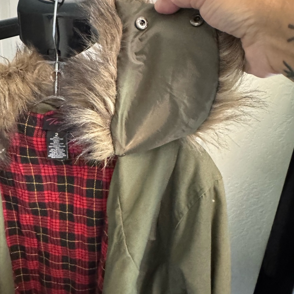 Torrid Green Utility Jacket with Fur Trim - Picture 4 of 4